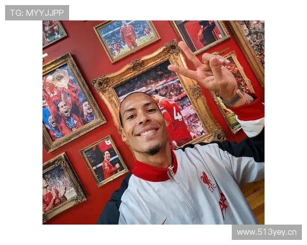 范戴克:7500万镑刷新后卫转会费纪录加盟利物浦 范戴克:7500万镑刷新后卫转会费纪录加盟利物浦