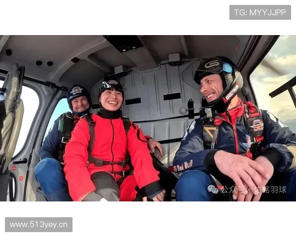 戴资颖训练完直接拎爱马仕去吃宵夜？